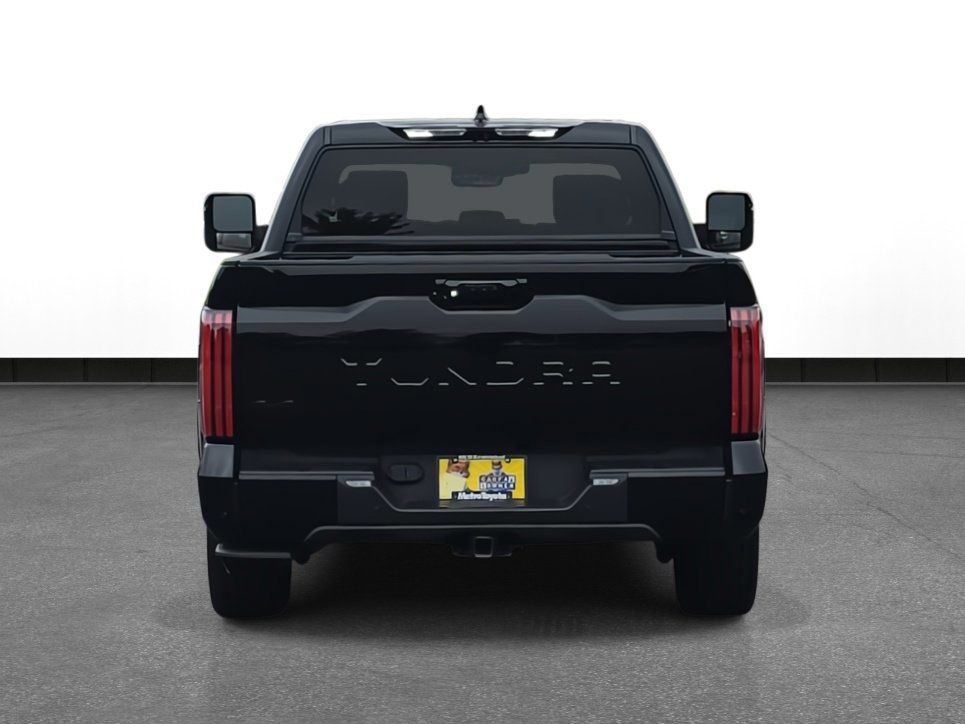 2023 Toyota Tundra Platinum CrewMax photo 6