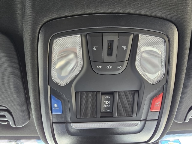 2026 Ram 2500 Tradesman photo 17