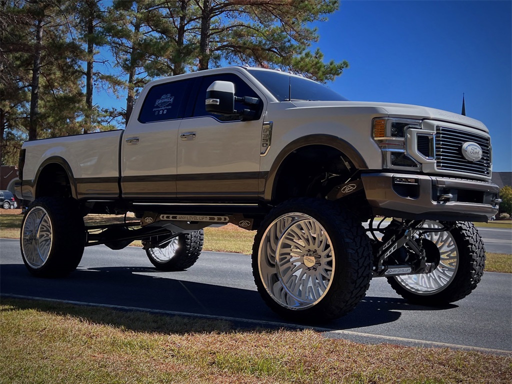 2022 Ford F-350 photo 5