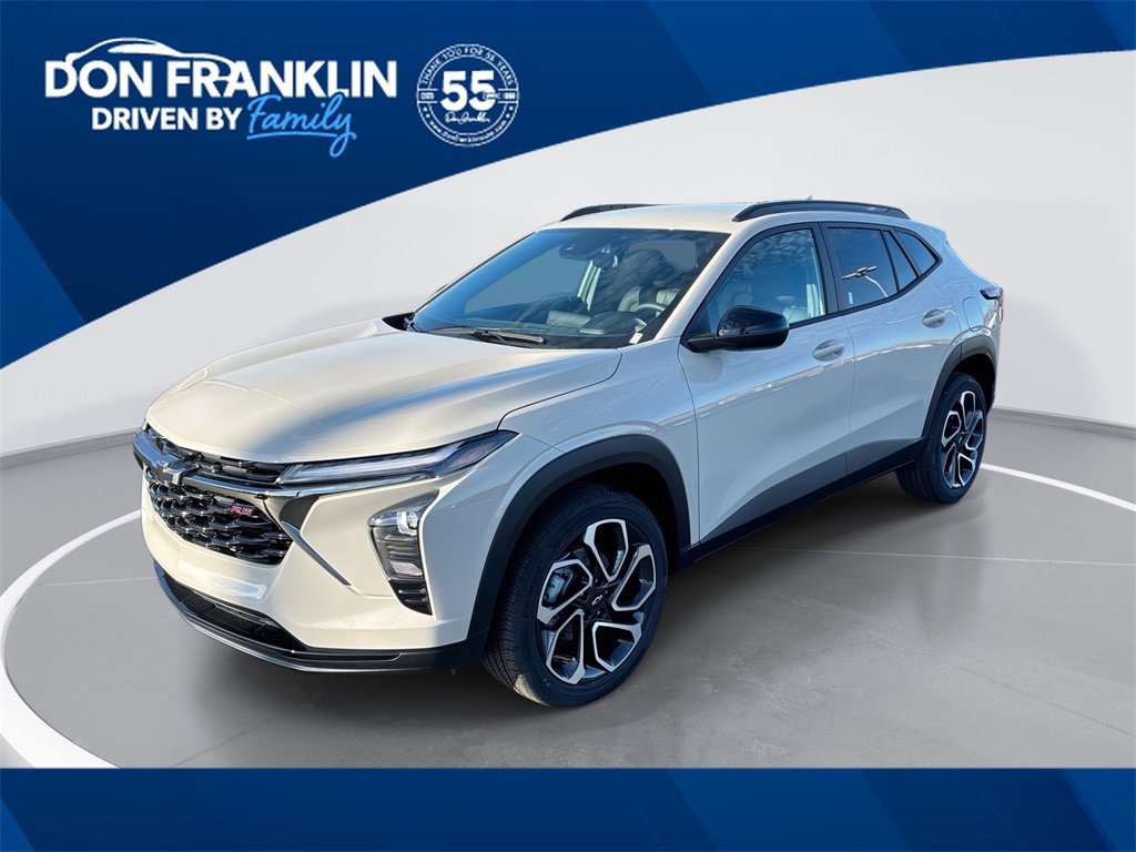 2026 Chevrolet Trax RS's photo