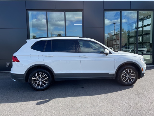 2021 Volkswagen Tiguan S photo 3