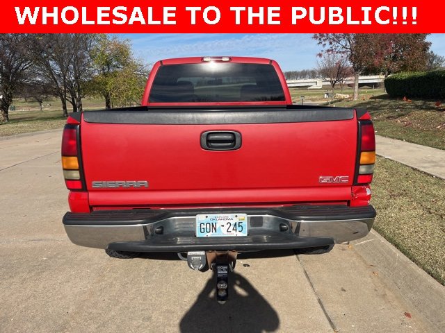 2004 Gmc Sierra 1500 SLE photo 4