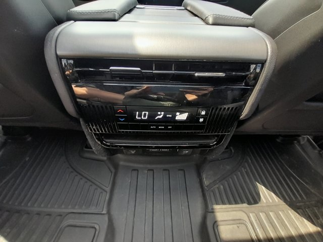 2024 Jeep Wagoneer Series II photo 45
