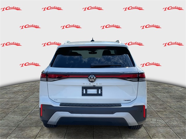 2025 Volkswagen Tiguan SE photo 4