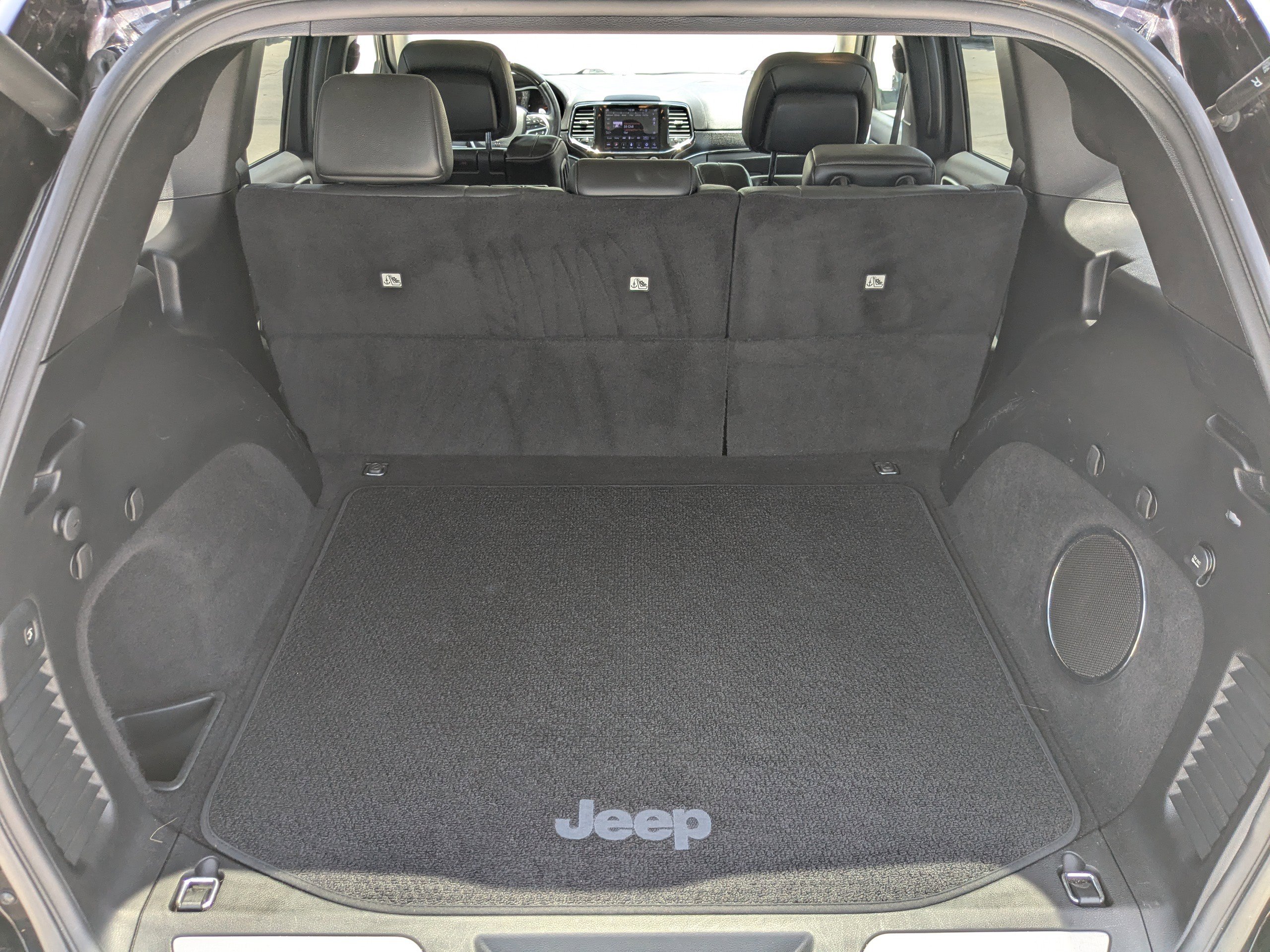2020 Jeep Grand Cherokee Summit photo 17