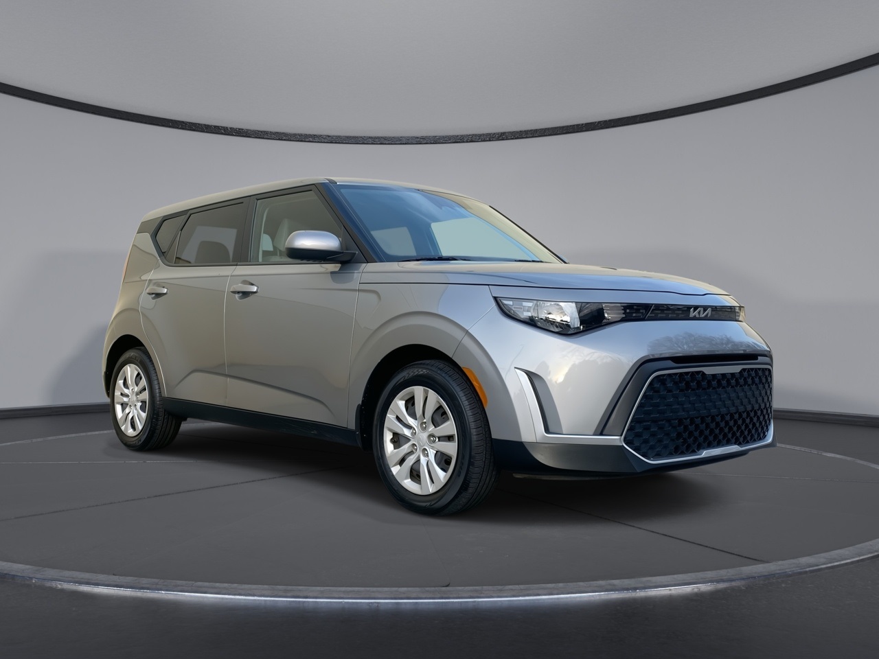 2023 Kia Soul LX's photo