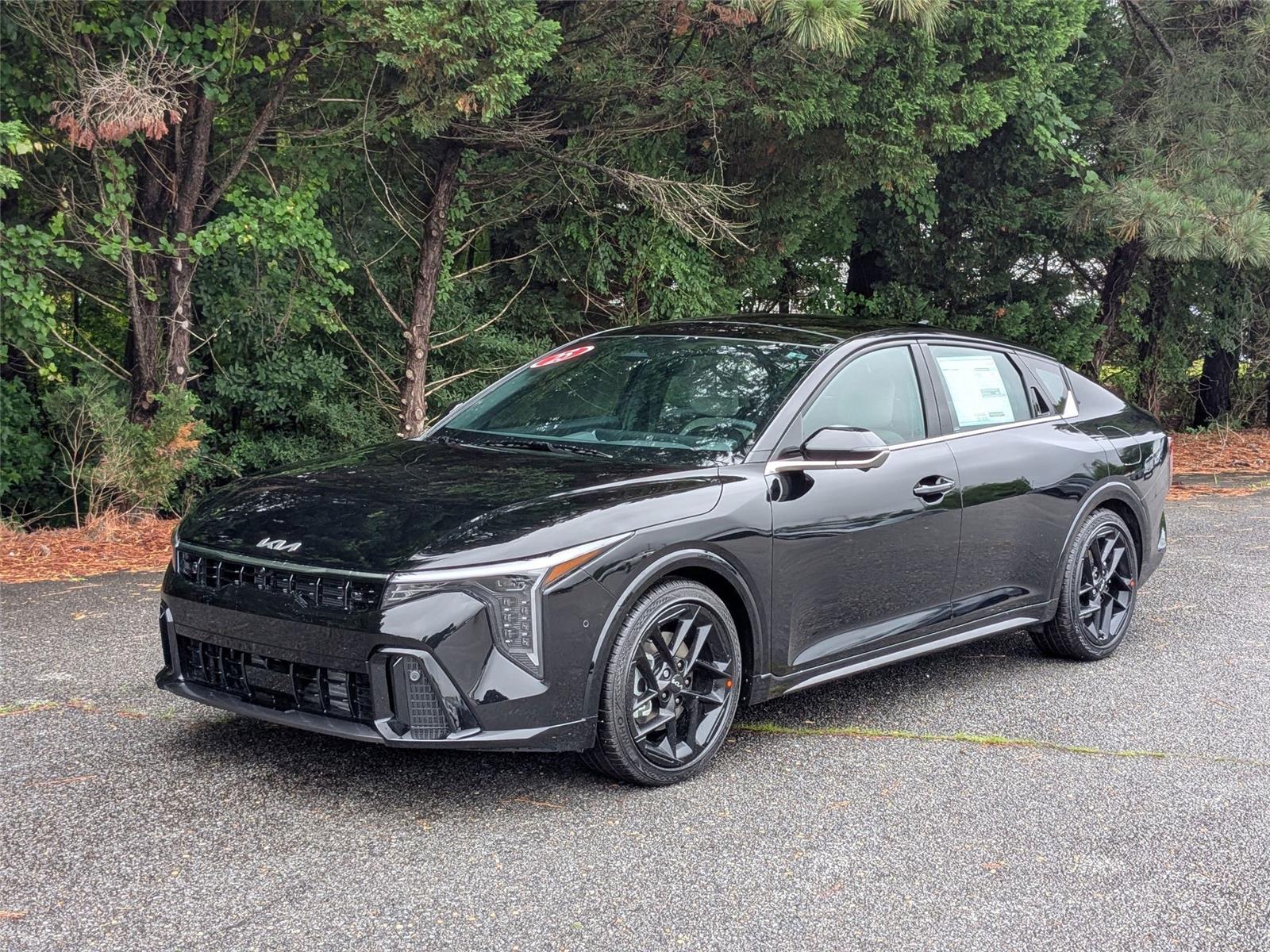 2025 Kia K4 GT-Line Turbo's photo