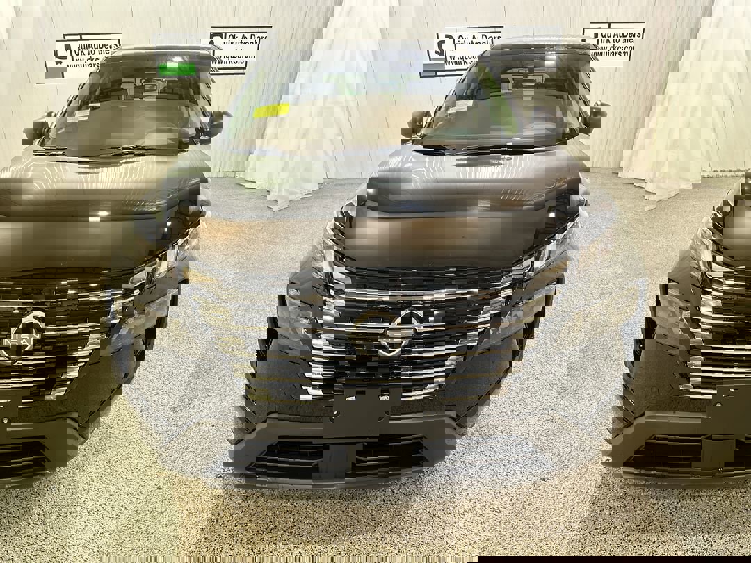 2026 Nissan Rogue S photo 2