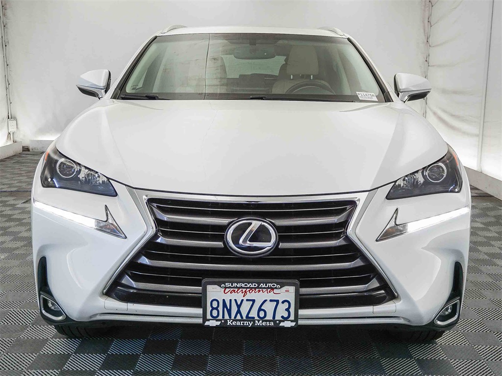 2017 Lexus NX 200t Luxury photo 2