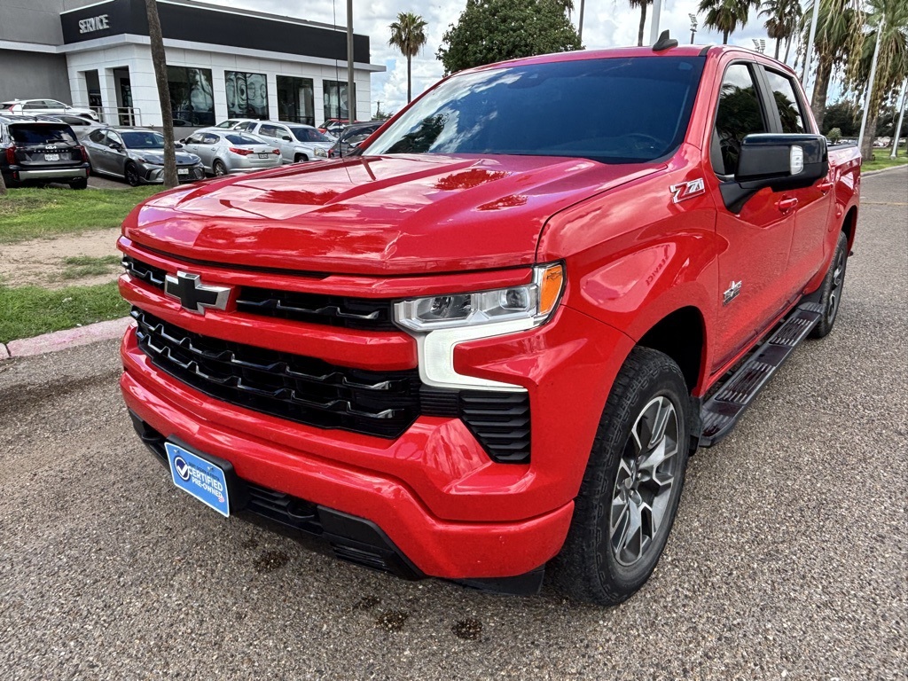2022 Chevrolet Silverado 1500 RST photo 3