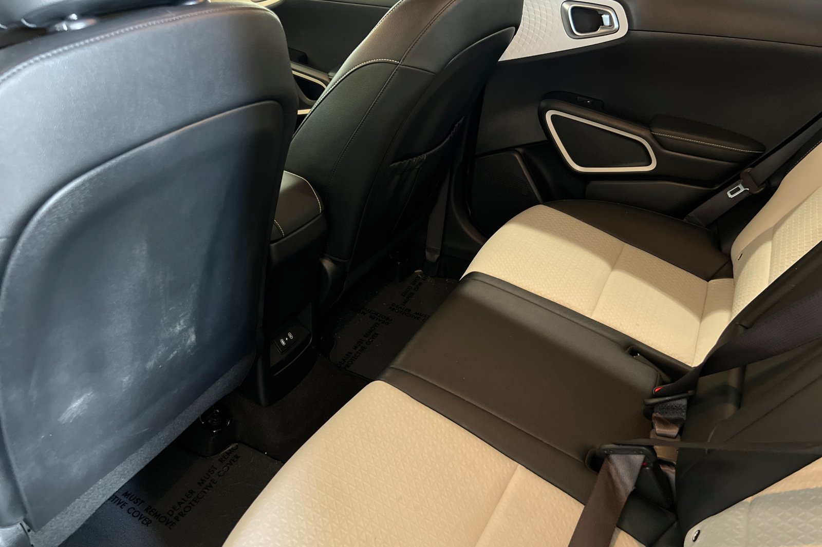 2023 Kia Soul GT-Line photo 11