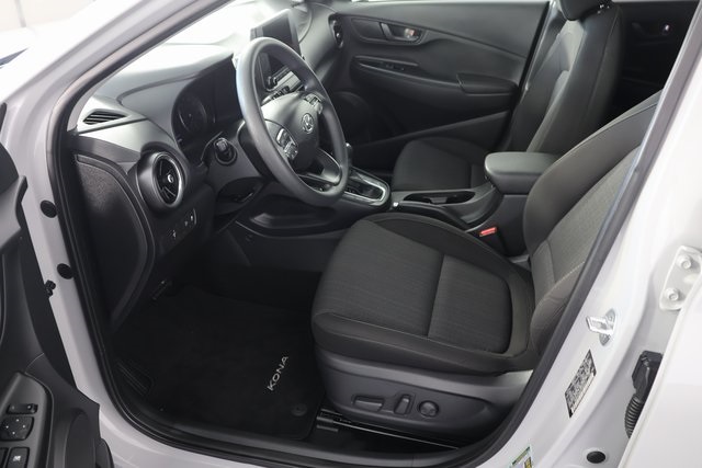2023 Hyundai Kona SEL photo 17