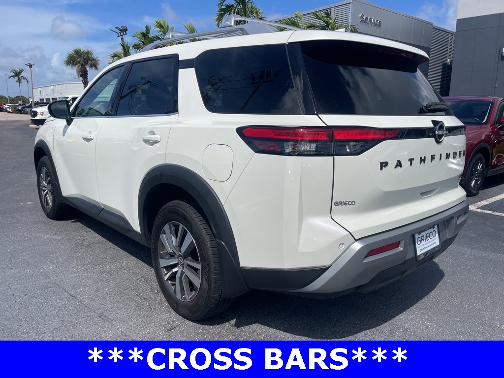 2024 Nissan Pathfinder SL photo 4
