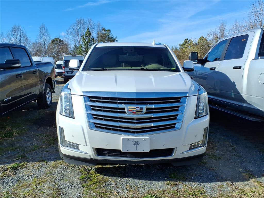 2018 Cadillac Escalade Sport Platinum's photo