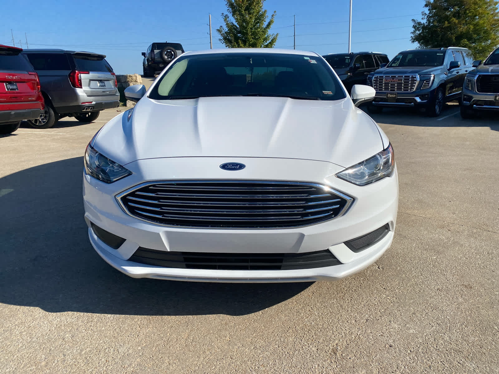 2017 Ford Fusion Hybrid SE photo 3