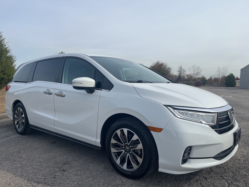 2023 Honda Odyssey EX-L photo 3