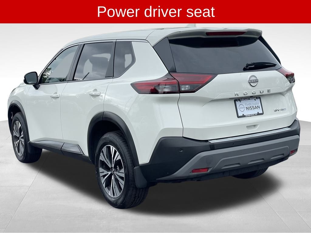 2023 Nissan Rogue SV photo 3