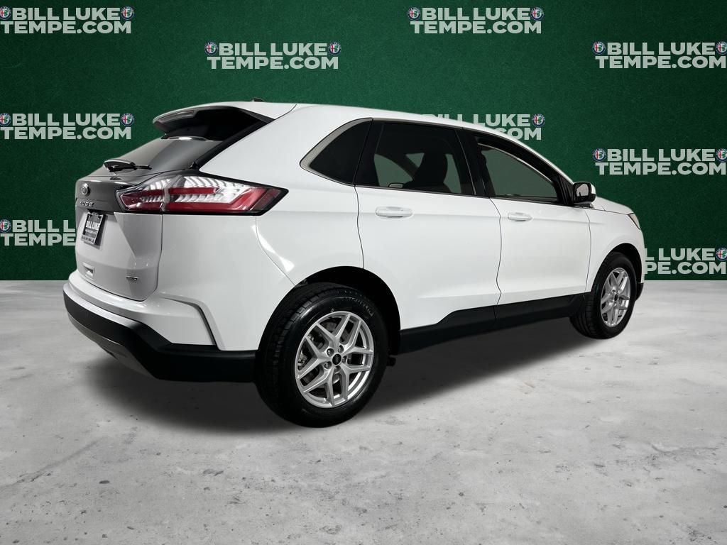 2024 Ford Edge SEL photo 3