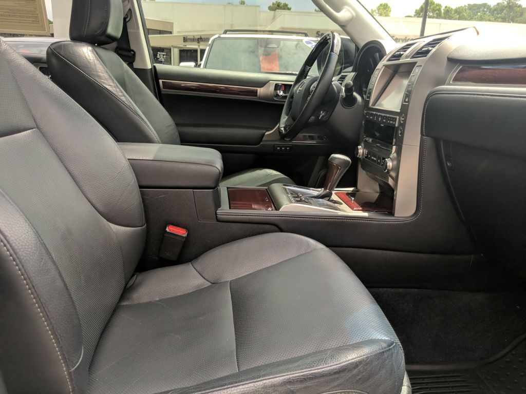 2019 Lexus GX 460 photo 41