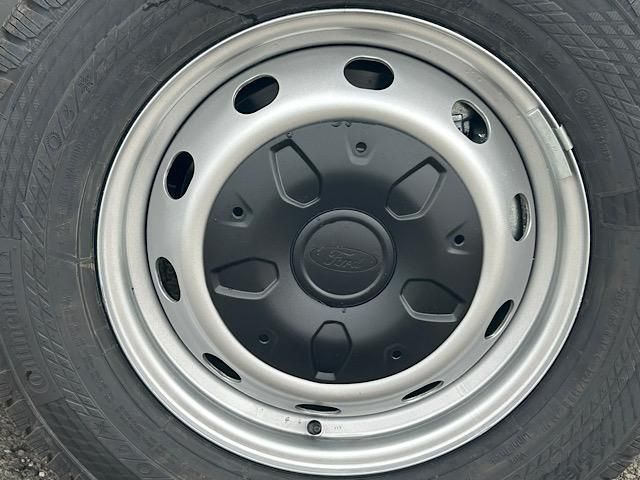 2025 Ford Transit photo 35