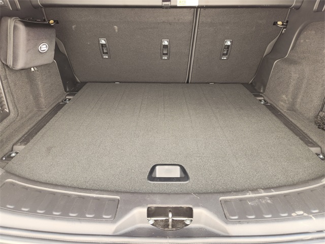 2023 Land Rover Discovery Sport SE photo 28