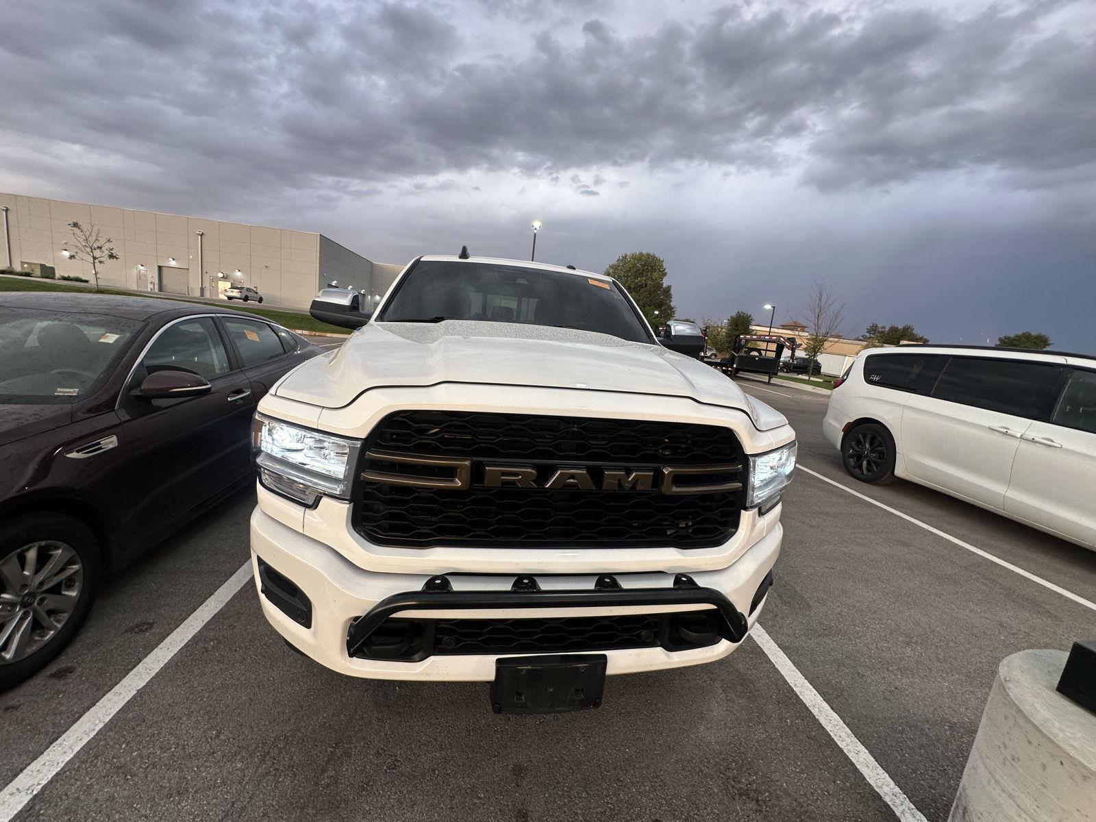 2021 Ram 3500 Longhorn photo 4