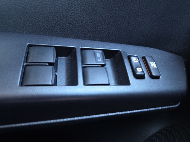 2018 Toyota RAV4 XLE photo 14
