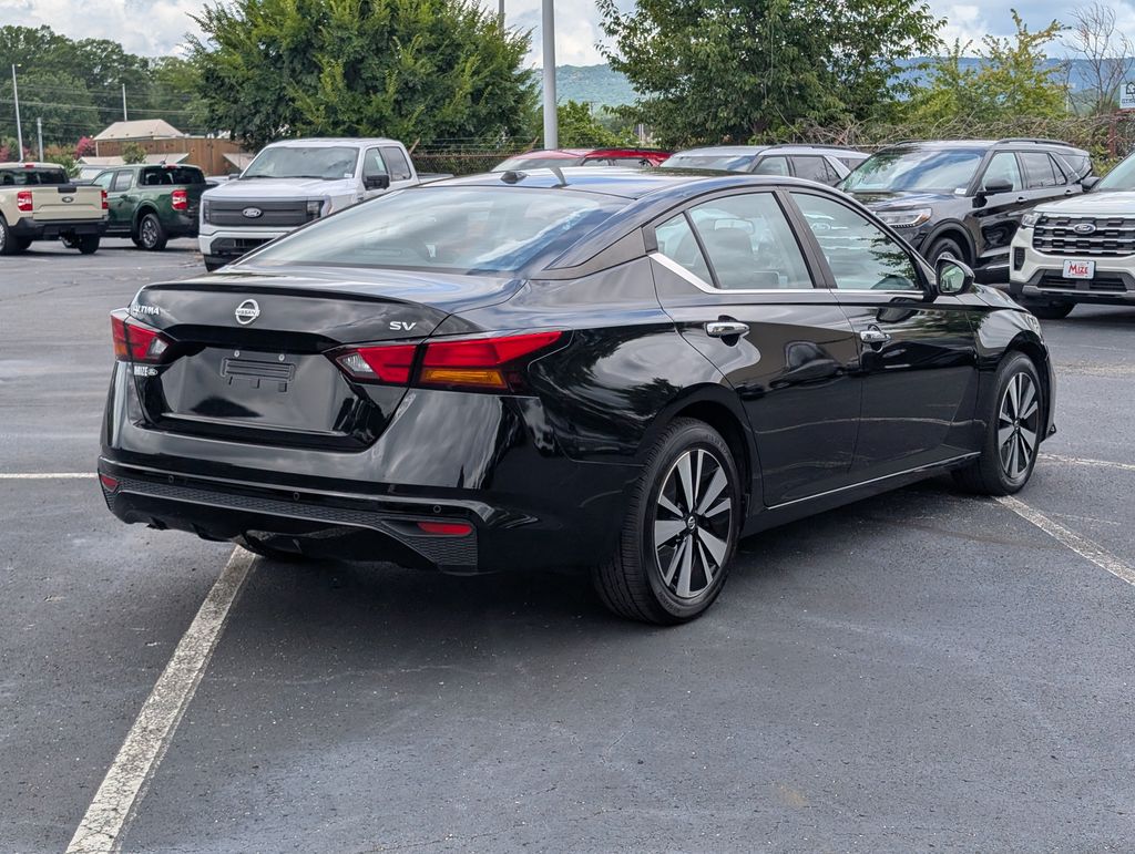 2022 Nissan Altima 2.5 SV photo 4