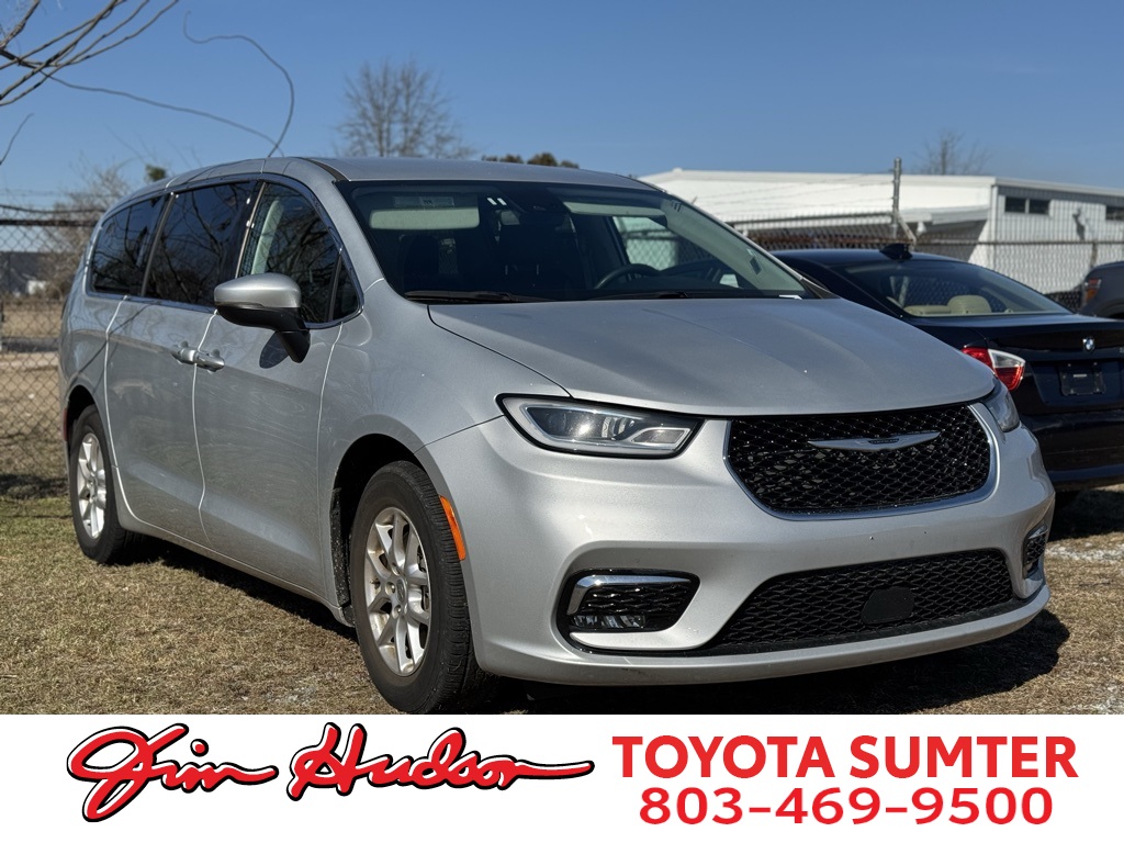 2023 Chrysler Pacifica Touring L