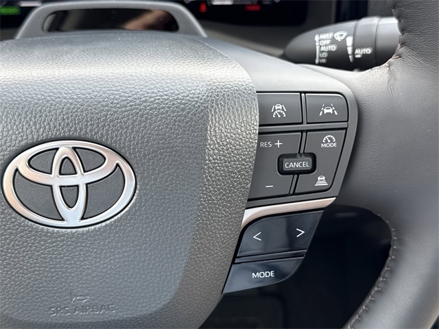 2025 Toyota Camry XLE photo 21