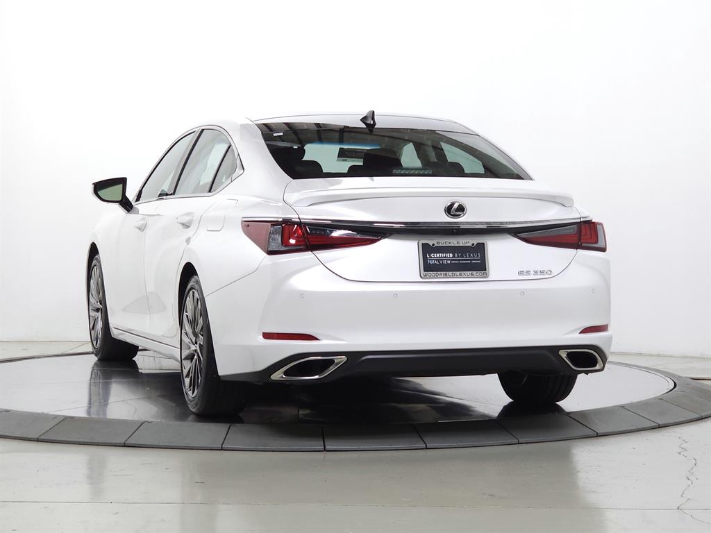 2024 Lexus ES 350 Ultra Luxury photo 5