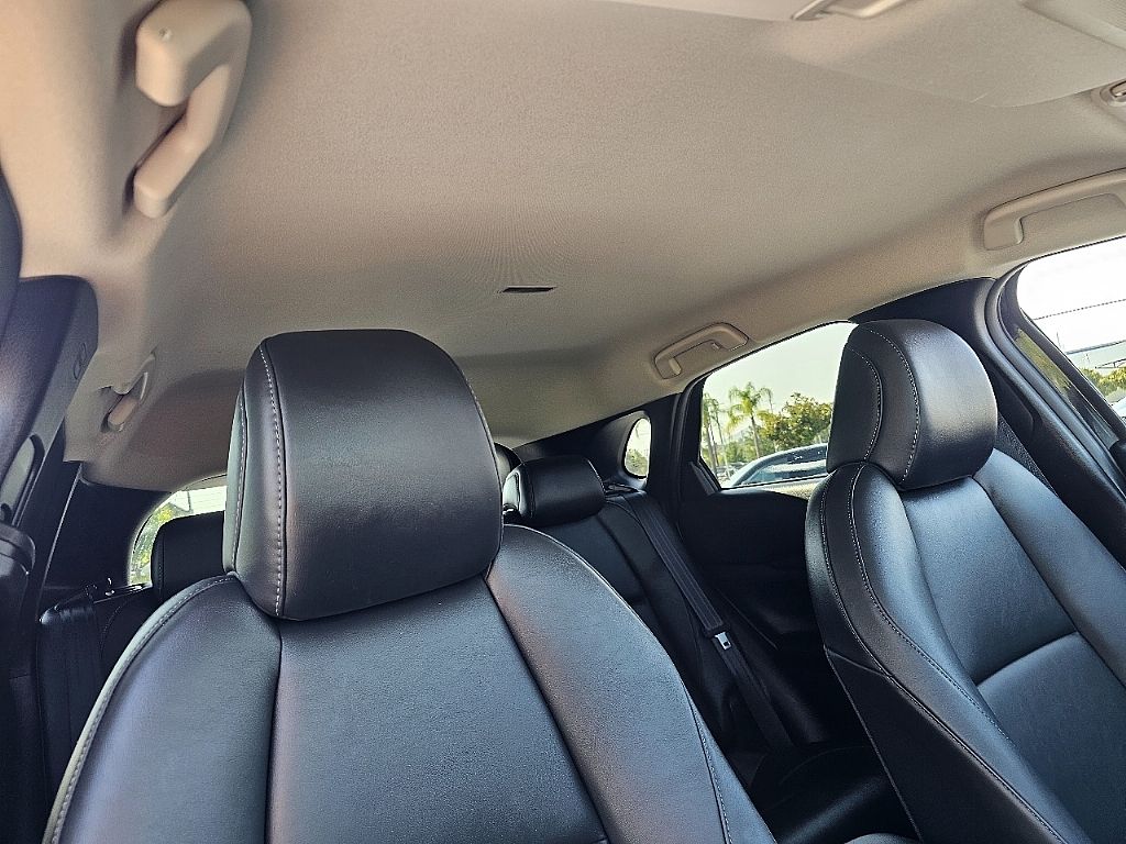 2022 Mazda CX-30 2.5 Select photo 4