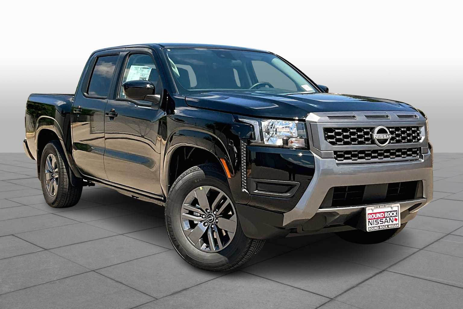 2025 Nissan Frontier SV photo 2