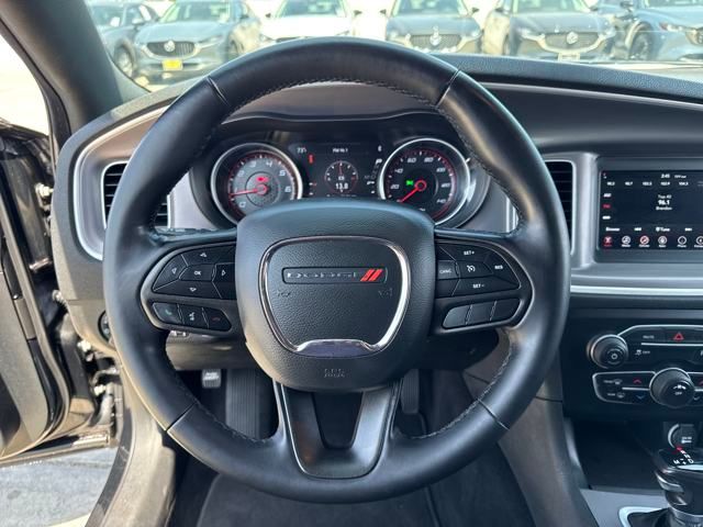 2022 Dodge Charger SXT photo 8