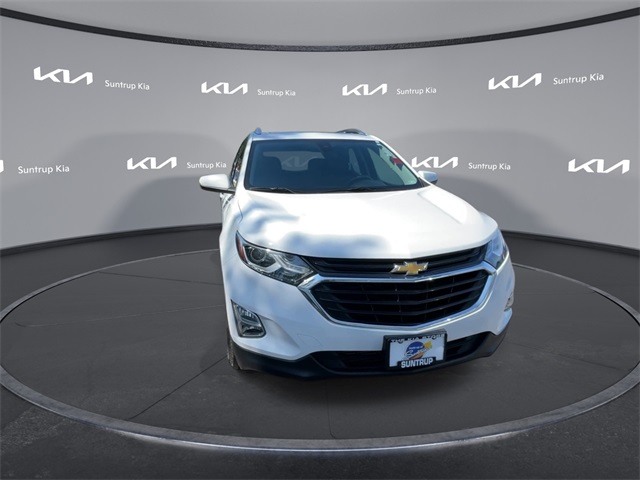 2020 Chevrolet Equinox LT photo 4