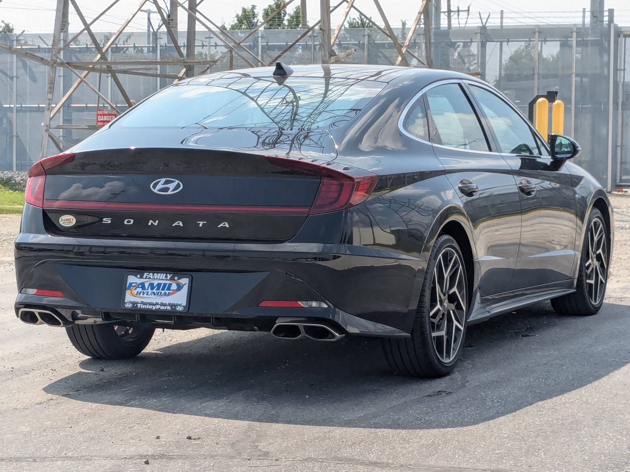 2023 Hyundai Sonata N Line photo 3