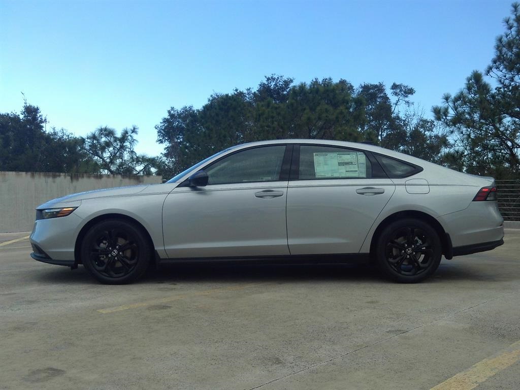 2025 Honda Accord SE photo 4