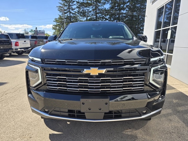 2026 Chevrolet Suburban High Country photo 2