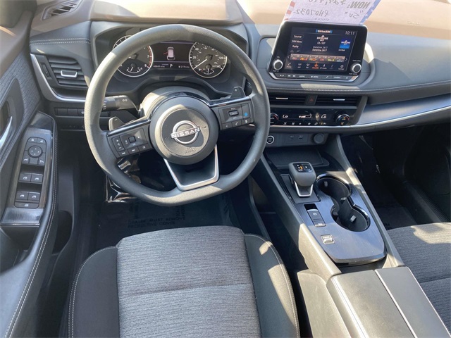 2023 Nissan Rogue SV photo 11