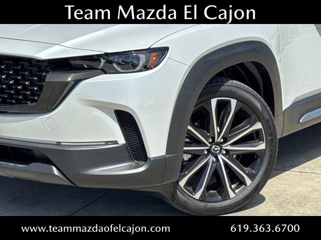 2025 Mazda CX-50 2.5 Premium Plus photo 3