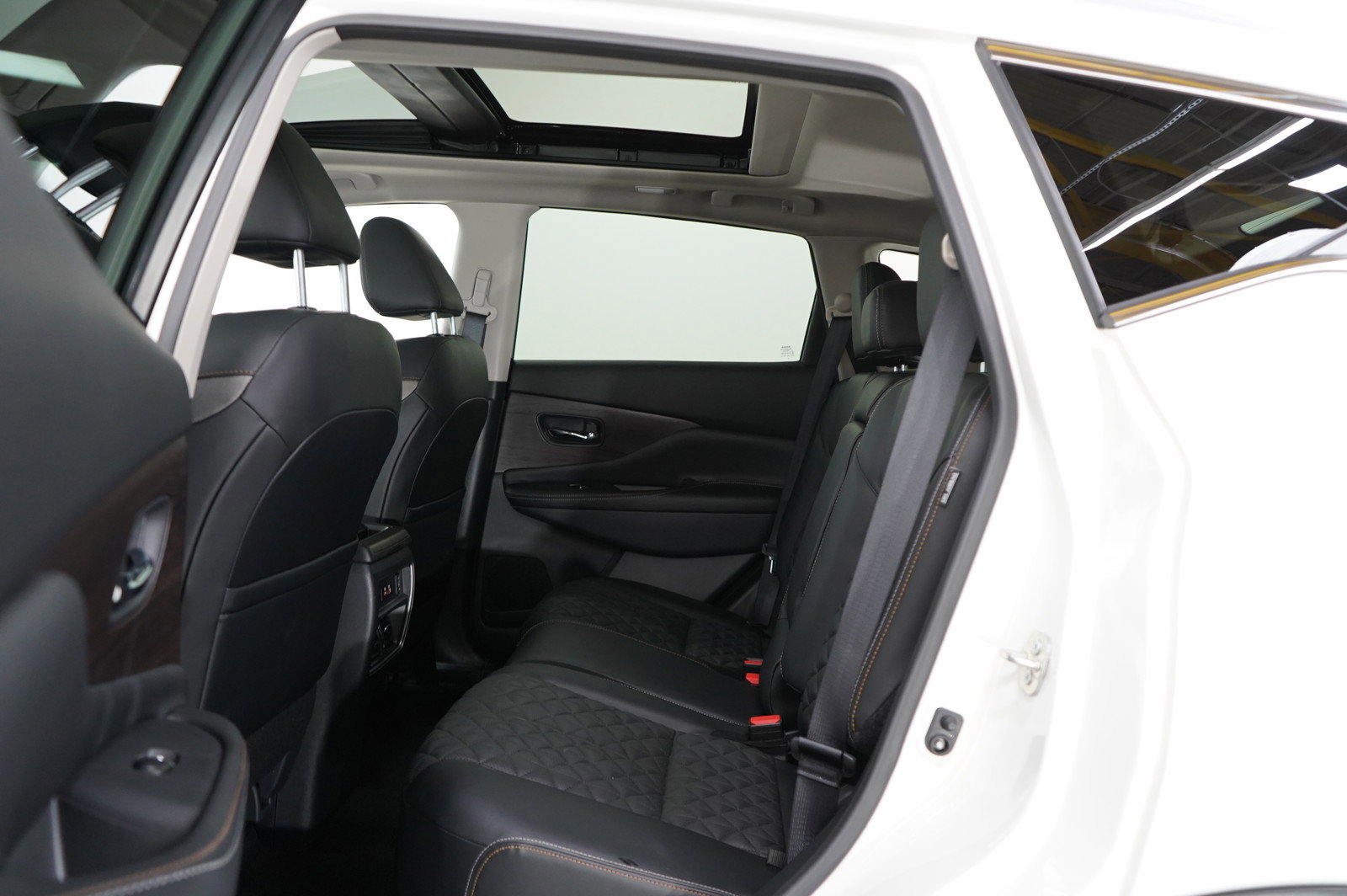 2024 Nissan Murano Platinum photo 17
