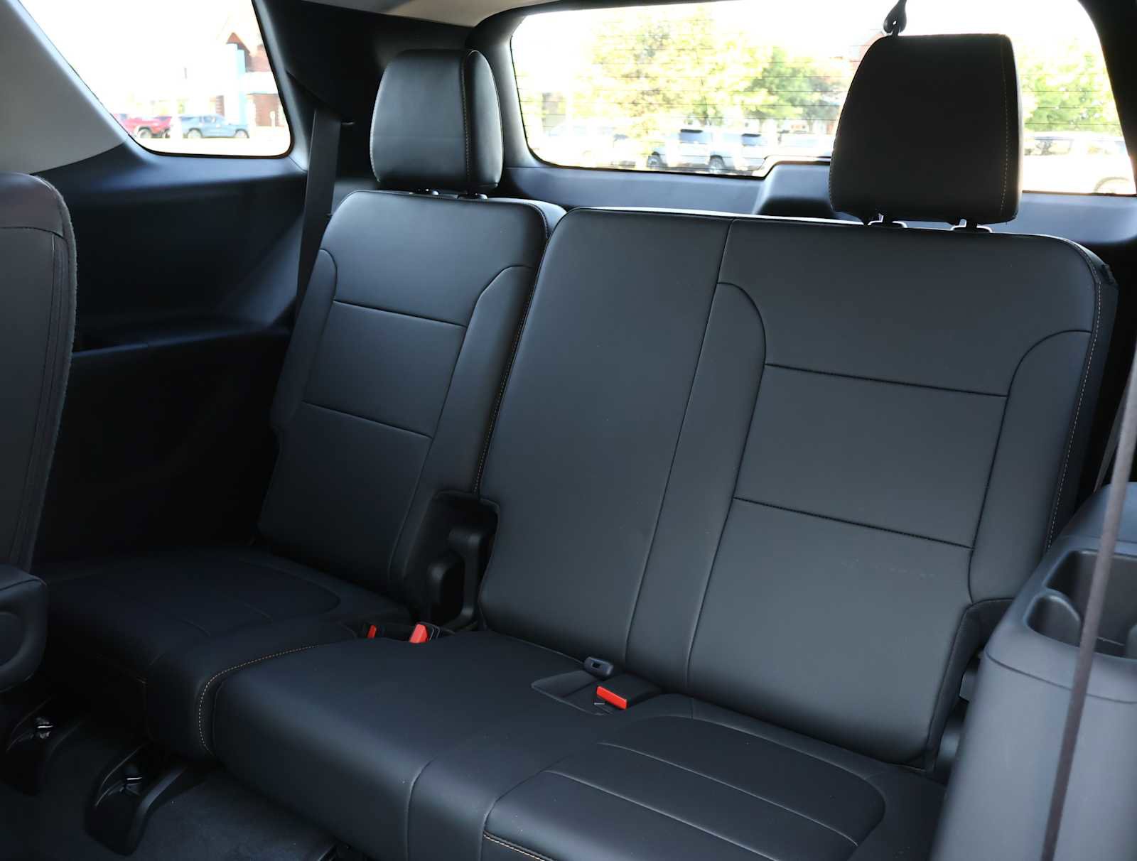 2021 Chevrolet Traverse Premier photo 22