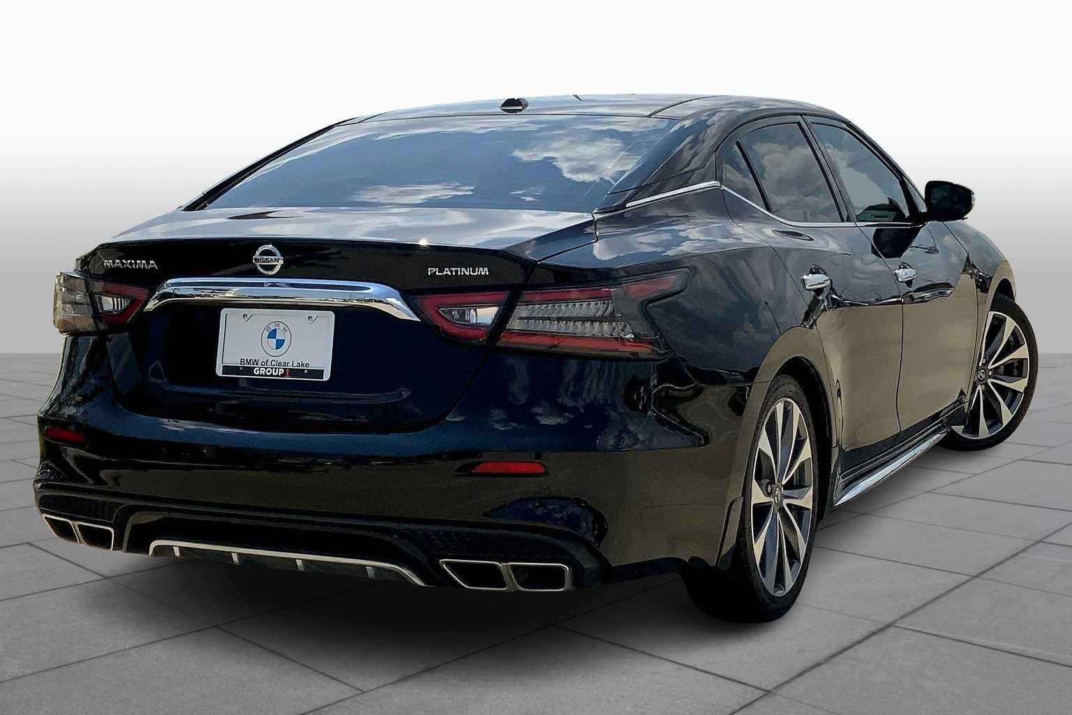 2020 Nissan Maxima Platinum photo 11