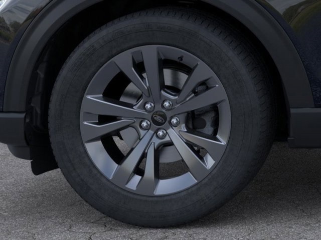 2025 Ford Explorer photo 17