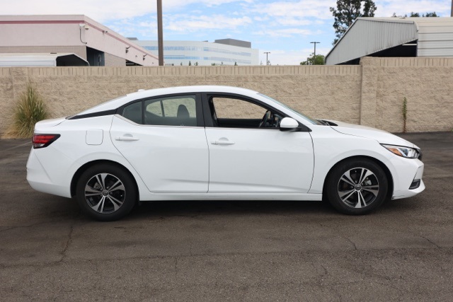 2023 Nissan Sentra SV photo 2