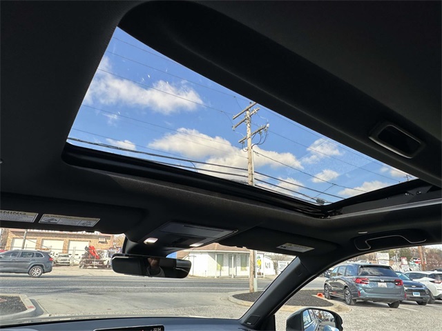 2025 Honda CR-V Hybrid Sport Touring photo 4