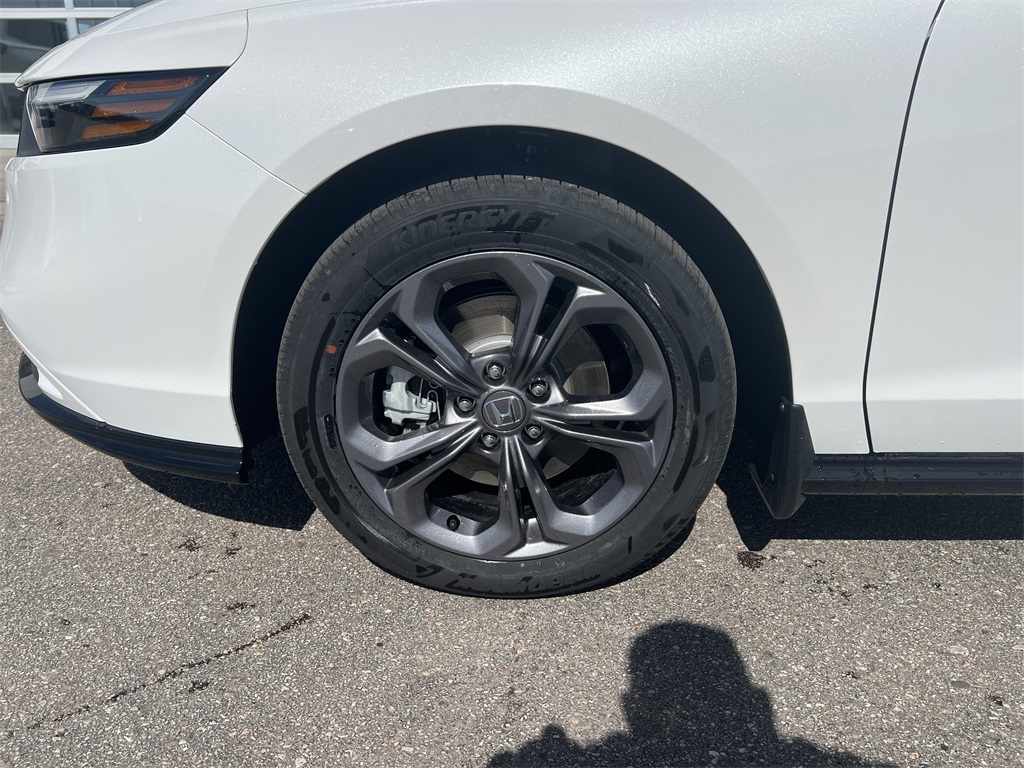 2025 Honda Accord Hybrid EX-L photo 10