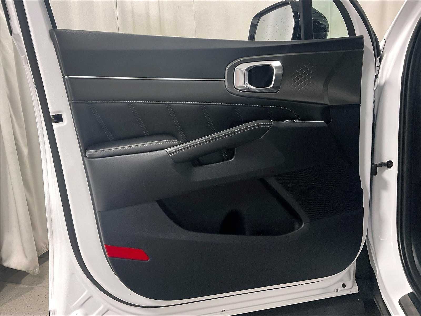 2023 Kia Sorento SX photo 9
