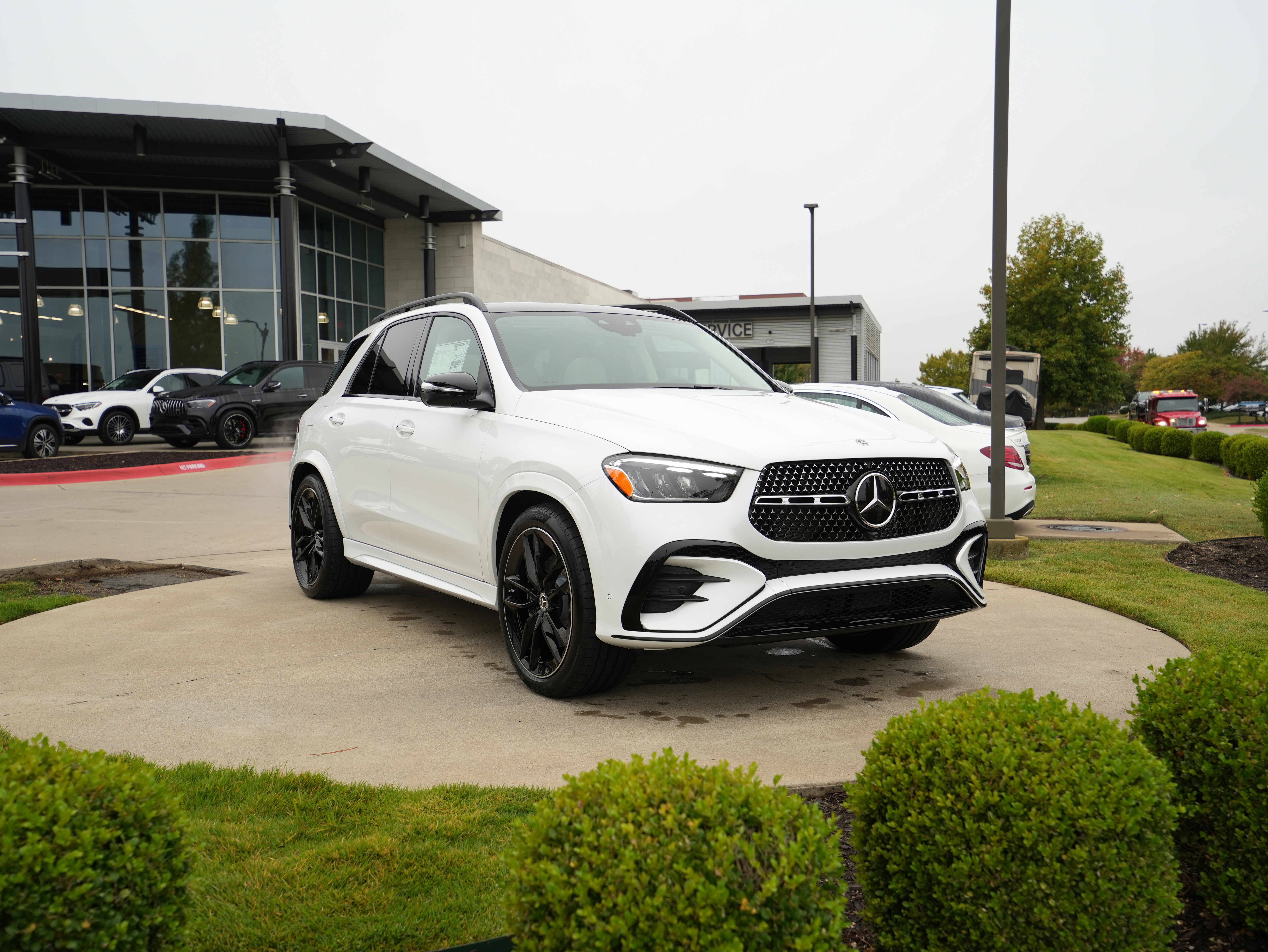 2026 Mercedes-Benz GLE GLE580's photo