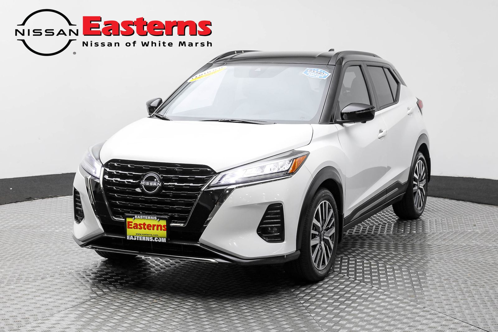 2023 Nissan Kicks